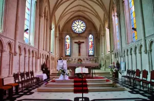 El interior de la iglesia de Notre-Dame