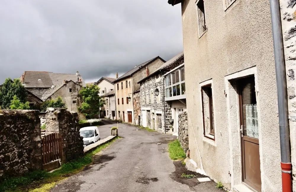 Fay-sur-Lignon - La commune