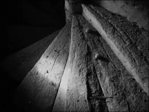 Château d'Arfeuille - 15th century spiral staircase