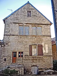 Maison ancienne (© Jean Espirat)
