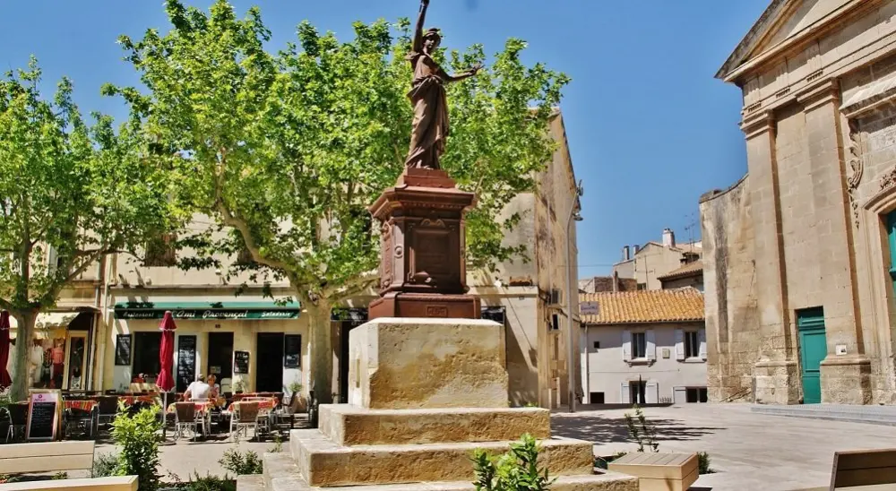 Fontvieille - Statue