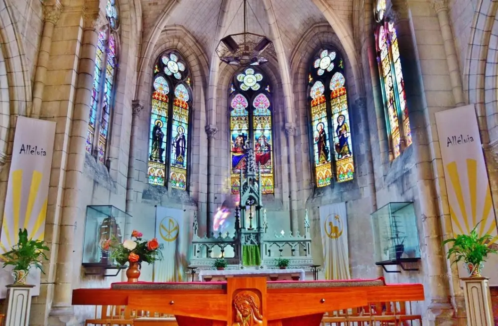 Fouras - The interior of the church