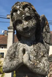 Der Engel, der über den Friedhof Uhren