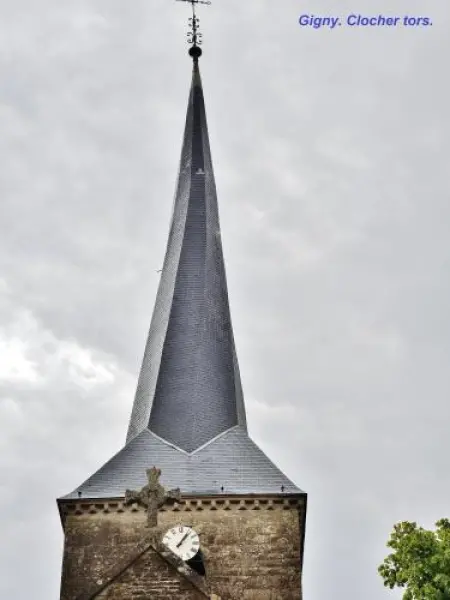 Kirche von Gigny - Monument in Gigny