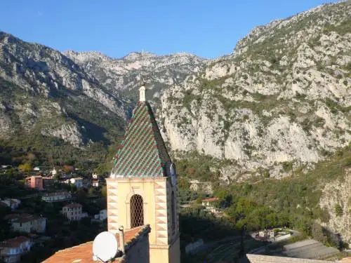 Gorbio - Vista dalla terrazza della torre Lascaris