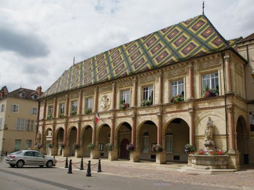 Gray - Renaissance town hall