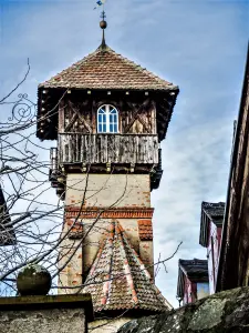 Torre del antiguo castillo (© J.E.)