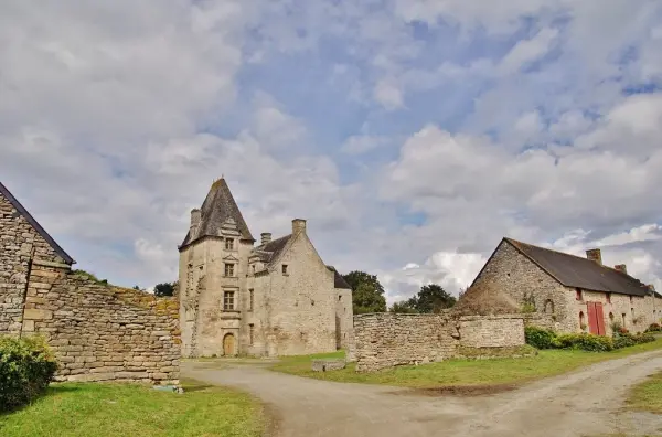 Guéhenno - Führer für Tourismus, Urlaub & Wochenende im Morbihan