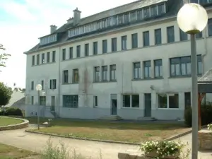 College für alte Mädchen - Guémené-sur-Scorff