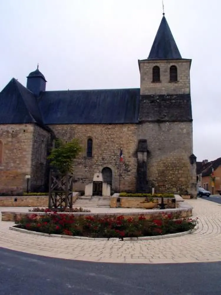 Hautefort - Église de Saint-Agnan