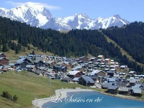 Hauteluce - Führer für Tourismus, Urlaub & Wochenende in der Savoie