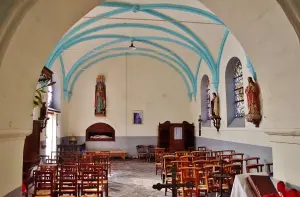 El interior de la iglesia de Saint-Omer.
