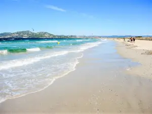 Almanarre strand, op zoek Hyères (© J. E)