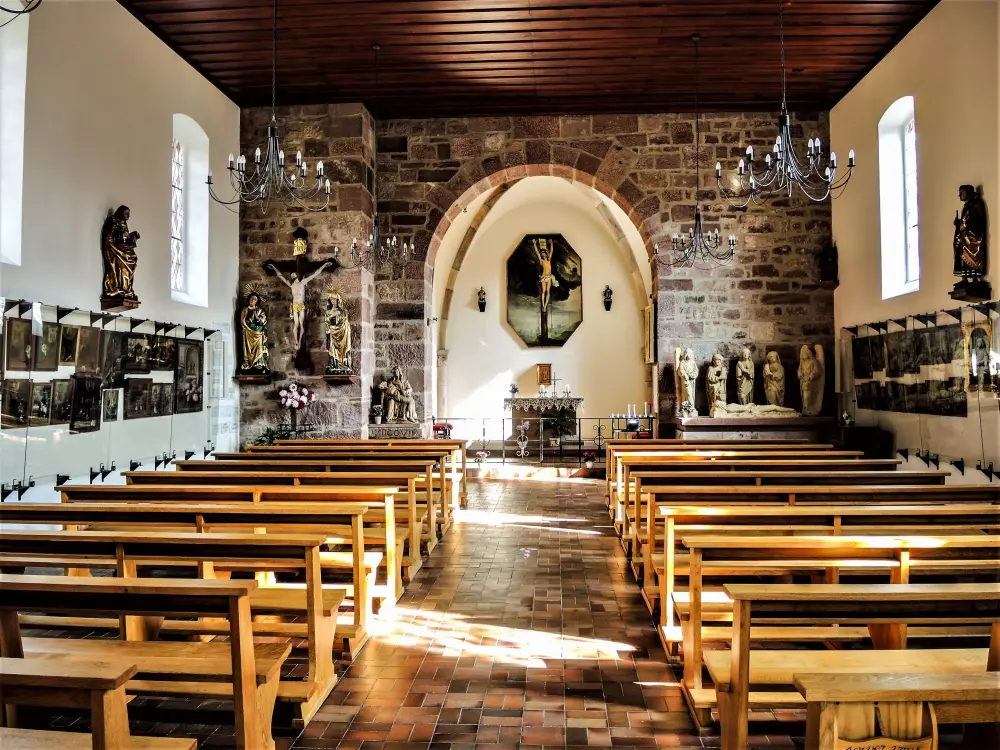 Kaysersberg Vignoble - Kientzheim - Intérieur de la chapelle Saints Félix-et-Régule (© J.E)