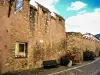 Kientzheim - Muro con vecchia torre del castello di Kientzheim (© JE)