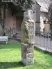 Monumento molto antico nel museo lapidario (© JE)