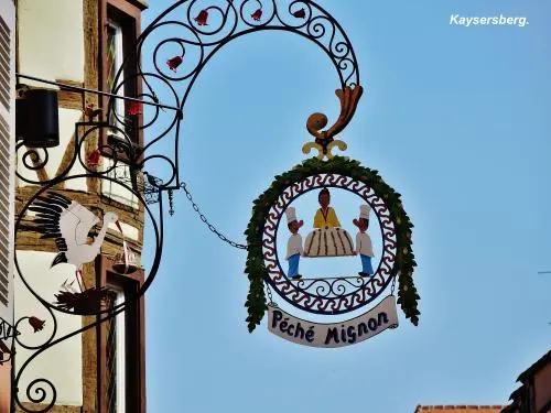 Kaysersberg Vignoble - Enseigne ancienne (© Jean Espirat)