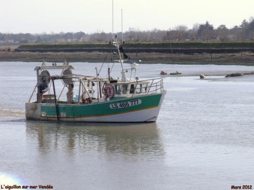 L'Aiguillon-sur-Mer - El regreso a los pescadores a puerto