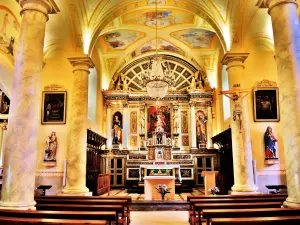 Nef de l'église Saint-Maurice (© Jean Espirat)