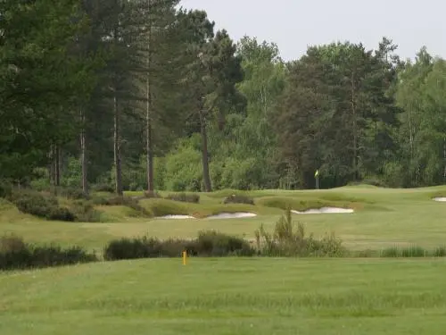Golf Course of the Aisses - Leisure centre in La Ferté-Saint-Aubin