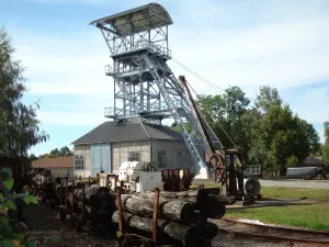 Chevalement du Puits des Glénons