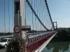 Ponte sobre o Garonne, caminho para Santiago de Compostela