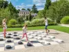 Jeux dans le parc thermal