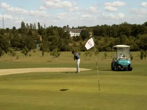 Golf von Connétable - Freizeitstätte in La Roche-Posay