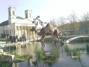 Napoleon Square with its automatons