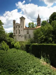 Castillo del siglo Cardaillac 17