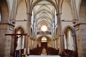 L'intérieur de l'église Saint-Félix
