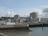 Le Havre - Le petit port et les tours océanes