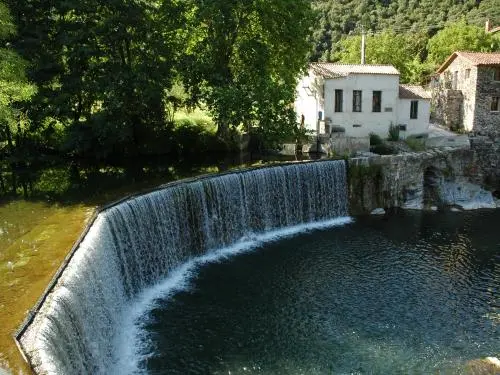 Le Vigan - Water reservoir, causeway