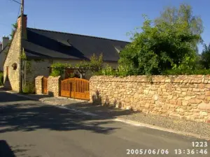 Brissarthe - Wunderschönes Haus im Herzen des Dorfes