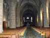 Les Herbiers - Church of St. Peter and St. Paul, nave, aisles and chancel