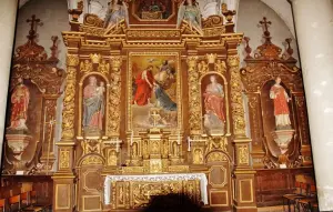 El interior de la iglesia de Notre-Dame