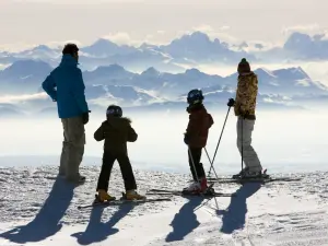 Uitzicht op de Alpen vanuit La Dole in de winter