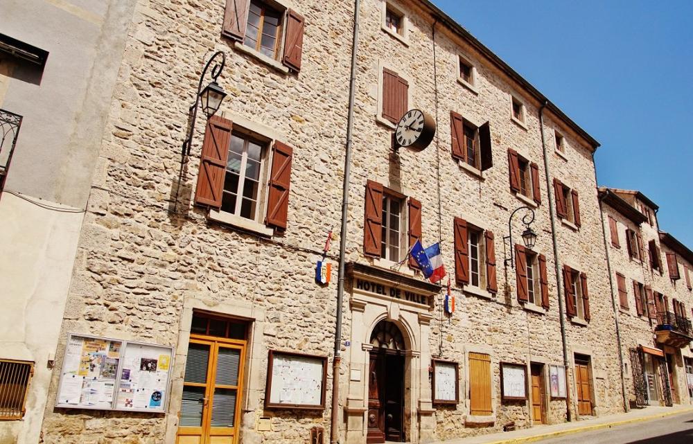 Photos Les Vans Tourisme, Vacances & Weekend