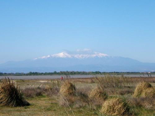 Leucate - The Canigou in the distance culminating at 2784 m