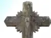 Detail van de stralende kruis (© Jean Espirat)