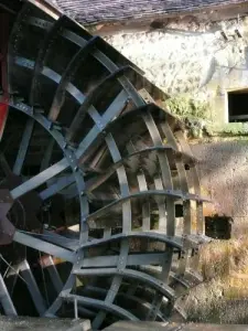 Wheel Mill