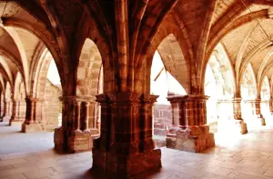 Le cloître