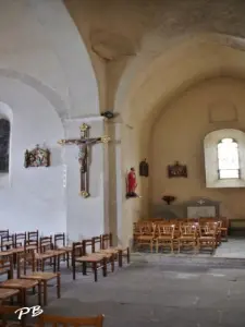 Interior de St. Vincent de Paul Church