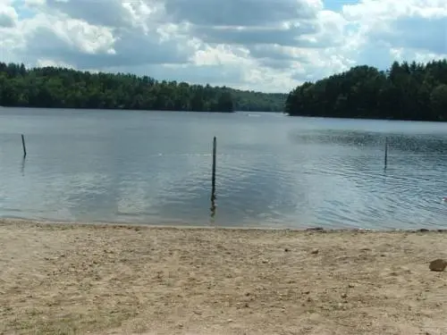 Marcillac-la-Croisille - One of the beaches