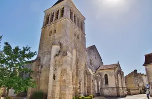 Kirche Saint-Pardoux