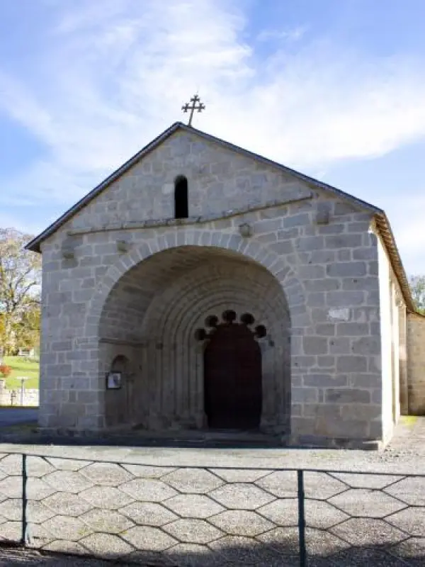 Iglesia Saint-Martin - Monumento en Margerides