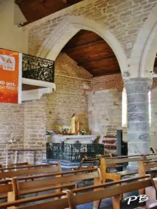 Intérieur de l'église Saint-Amand