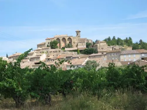 Montouliers - Guida turismo, vacanze e weekend nell'Hérault
