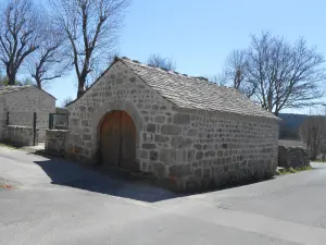 The banal oven