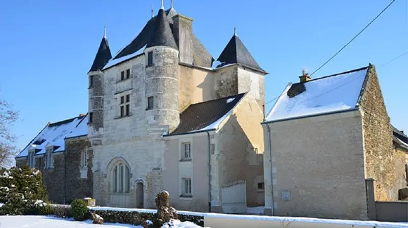 Château de Méron  - Monument à Montreuil-Bellay